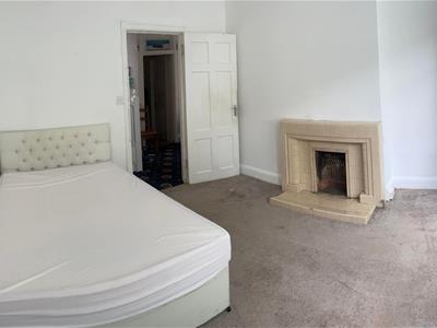 Picture 4